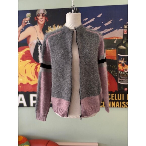 The Korner sweater - Picture 4 of 12